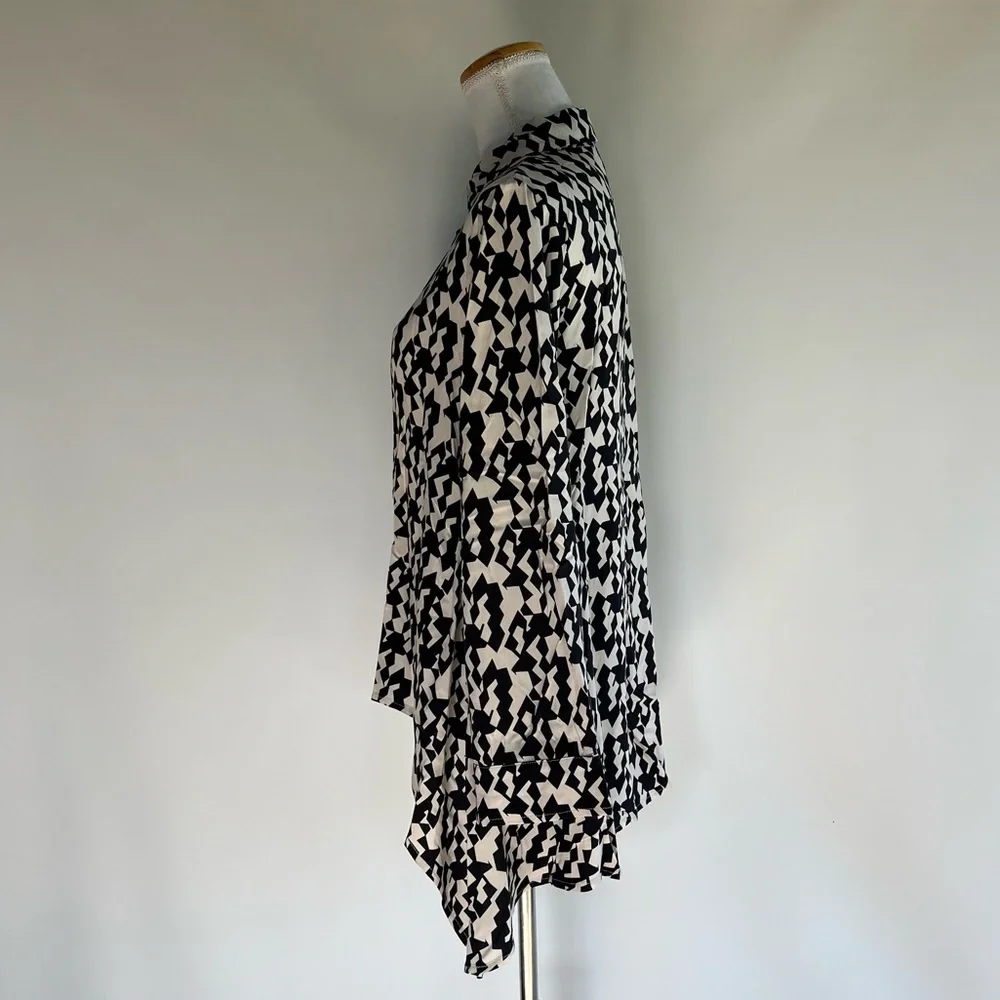 Ale Italian Made Asymmetrical Hem Button Down Top - sz M - Picture 2 of 6